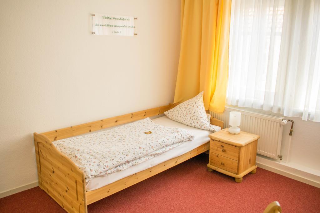 Hotel Deutsches Haus Нортхайм Екстериор снимка